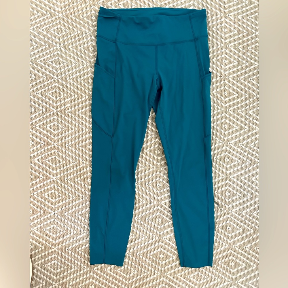 Women’s lululemon fast and free leggings size 10